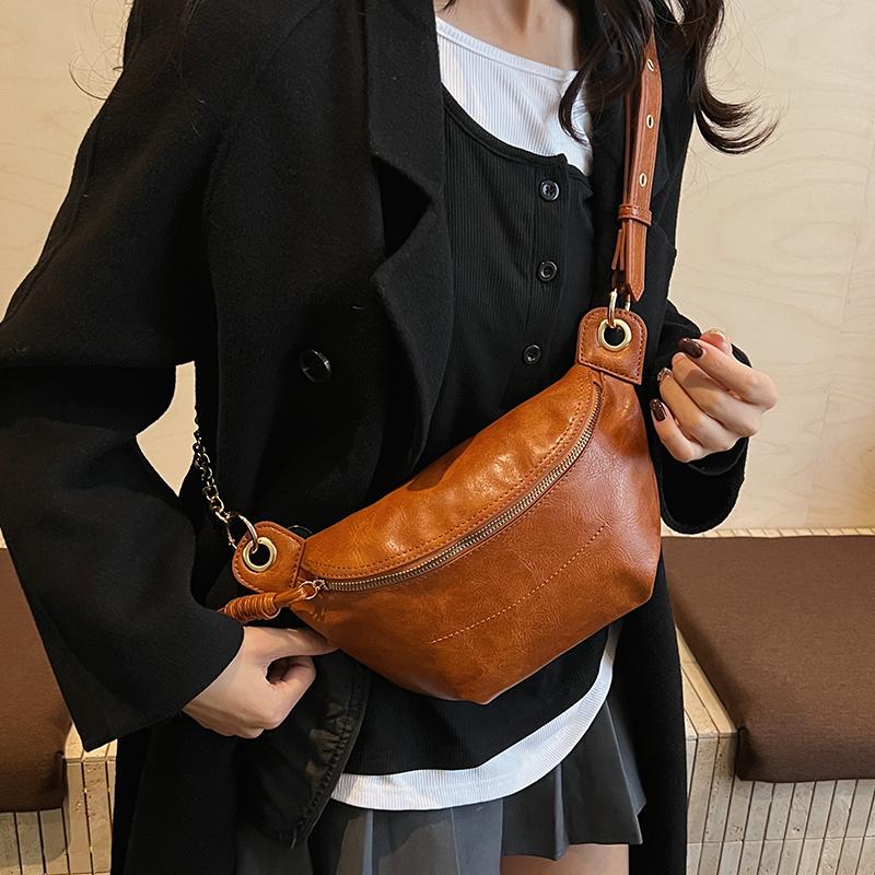 Trendy Waist Bag For Women Pu Leather Fanny Waist Pack Chain Crossbody Chest Bag Hip Zipper Phone Purse Handbag Travel Belt Bag