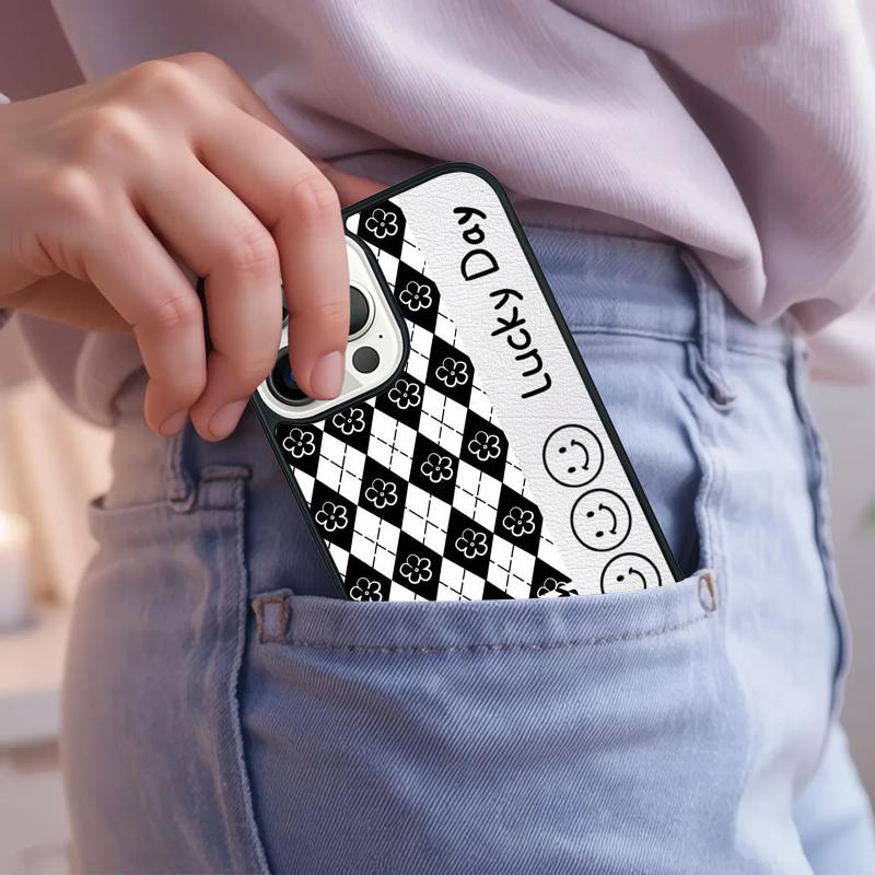 Luxury Chessboard Grid Love Heart Phone Case For iPhone 17 Air 15 16e 14 13 Pro Max Coque 12 11 Pro Max PLUS cover