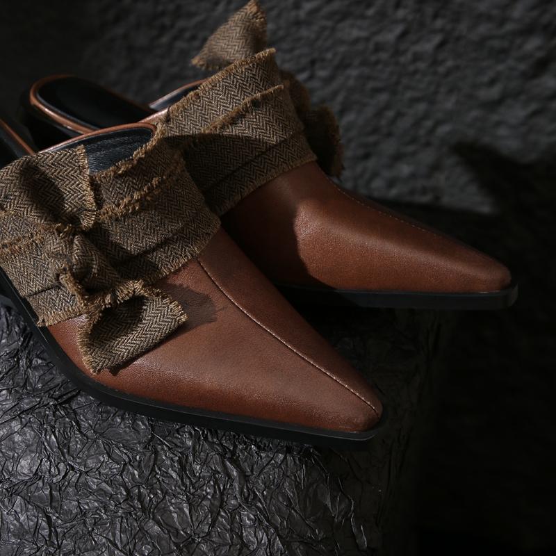 Fashion Women's New Summer Baotou Genuine Leather Cowhide High Heels Large Pointed Retro Bow Muller Slippers