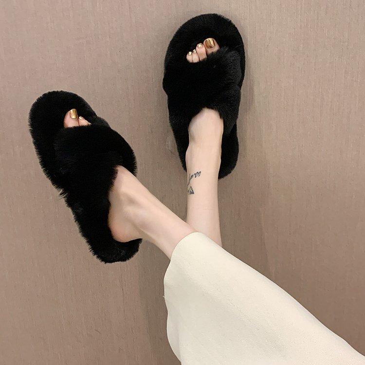 Women's Internet Celebrity Thick-soled Fur Slippers Women's Outerwear 2024 Autumn and Winter Cross Fur Slippers