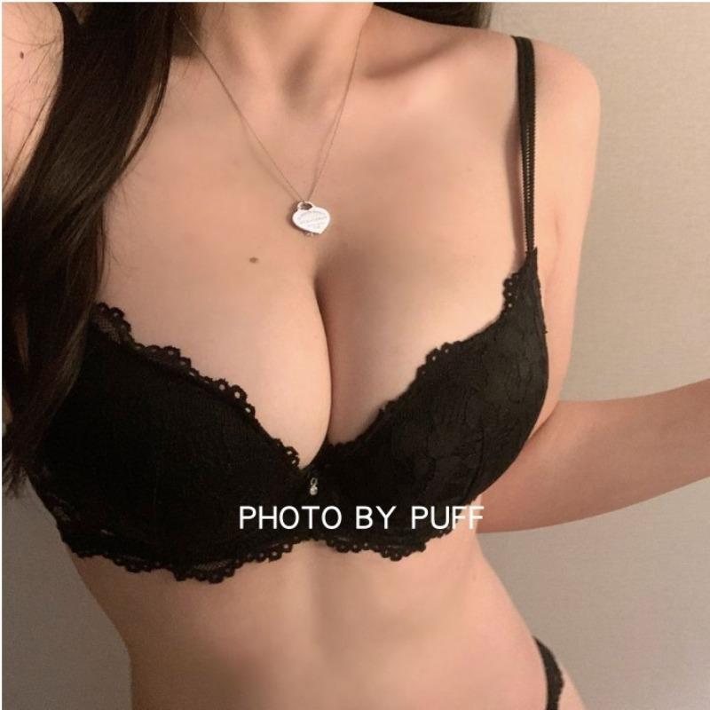Female Autumn and Winter Sexy Lace Gathers Together To Collect Assistant Milk To Prevent Drooping Underwear Suit