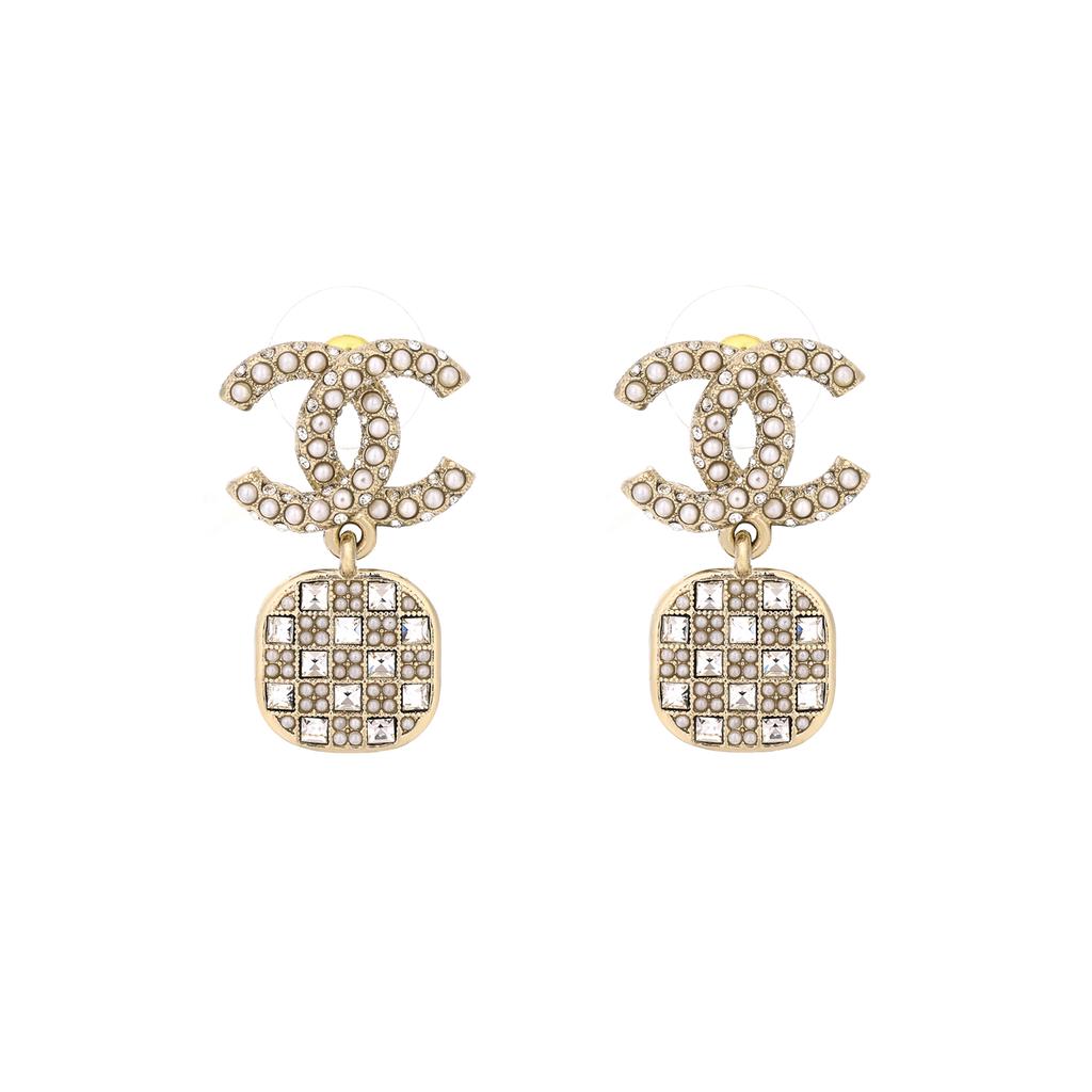Chanel Pearl Logo Crystal Pendant Earrings Women Earrings AB6560-B06135-ND169
