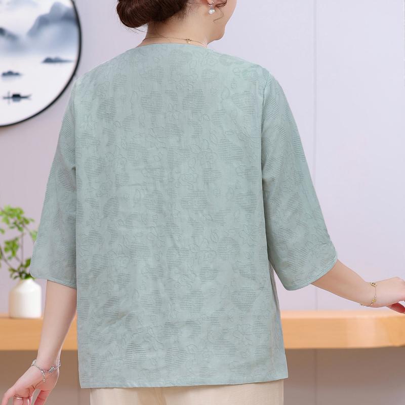Women's Plus Size Chinese Embroidery Top – 3/4 Sleeve Round Neck Textured Blouse (Sizes 3XL-8XL) for Middle-Aged Ladies