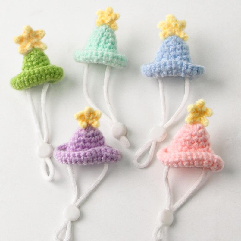 Cute Handmade Knitted Hat Pet Hat Tiny Hamster Parrot Chipmunk Guinea Pig Hat Small Animal Adjustable Hat Decoration Accessories