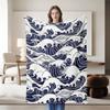 1 Stück blau-weiß gestreifte Flanelldecke mit Wellenmotiv, weich, geeignet für Sofa, Bett, Büro, ganzjährige Nutzung.