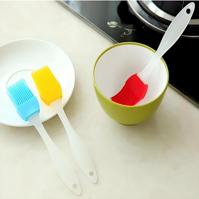 Silicone Oil Brush Small Barbecue Brush Household Kitchen Baking Pancake Oil Brush Tool High Temperature Resistant No Hair Drop