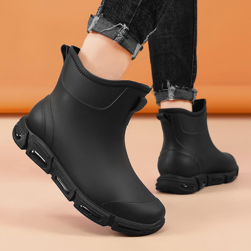 Fashion Men'S Short Rain Boots Urban Water Boots Men'S Non-Slip Wear-Resistant Fishing Wading Boots Oil-Proof Kitchen Rain Boots