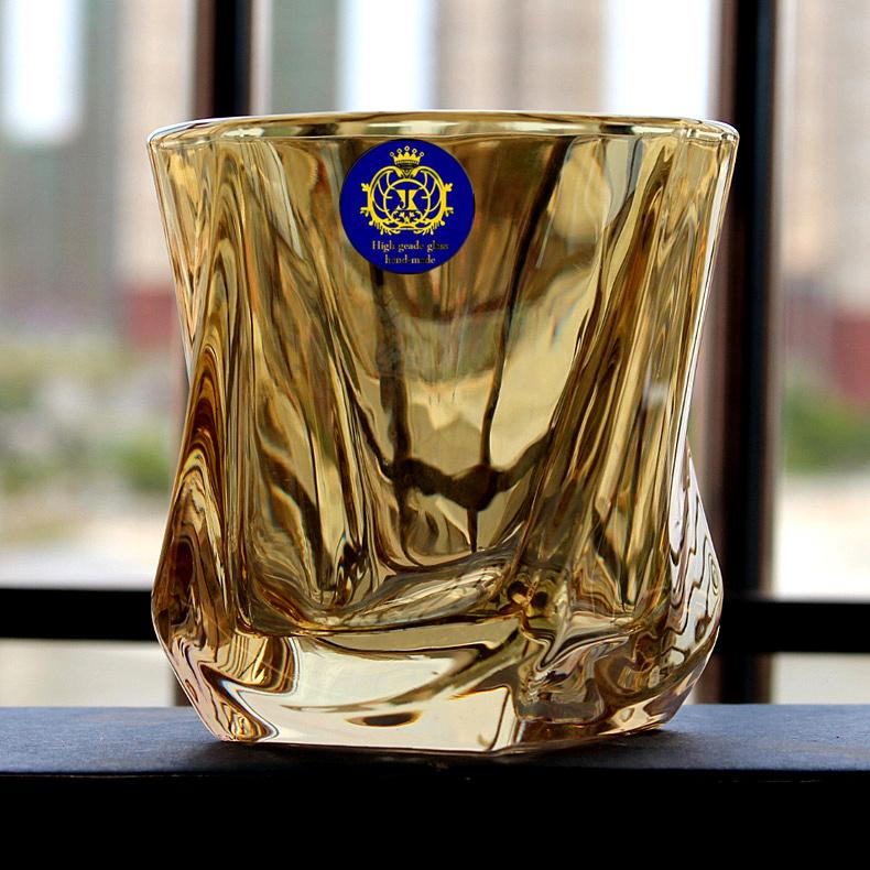 Goldene Kristall-Whiskygläser Europäischer Stil Luxuriöses Heim-Weinglaswaren Funkelnder Bierkrug XO Chivas Cognac Brandy Schwenker