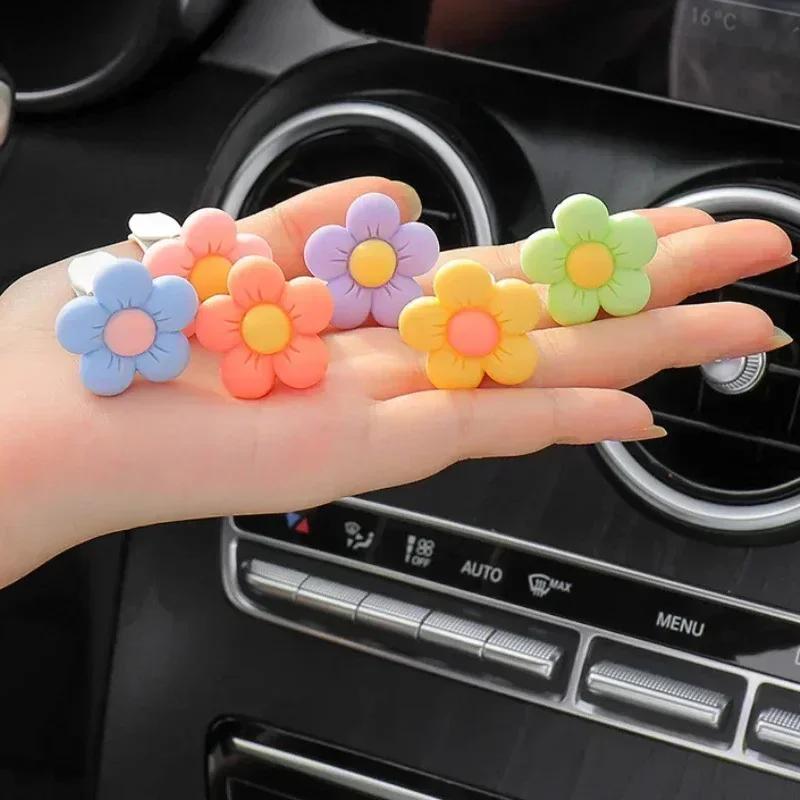 1PCS Car Air Vent Decorations Personalize Cute Cartoon Flower Your Car Interior Add a Touch of Goddess Flora Decor Accessories