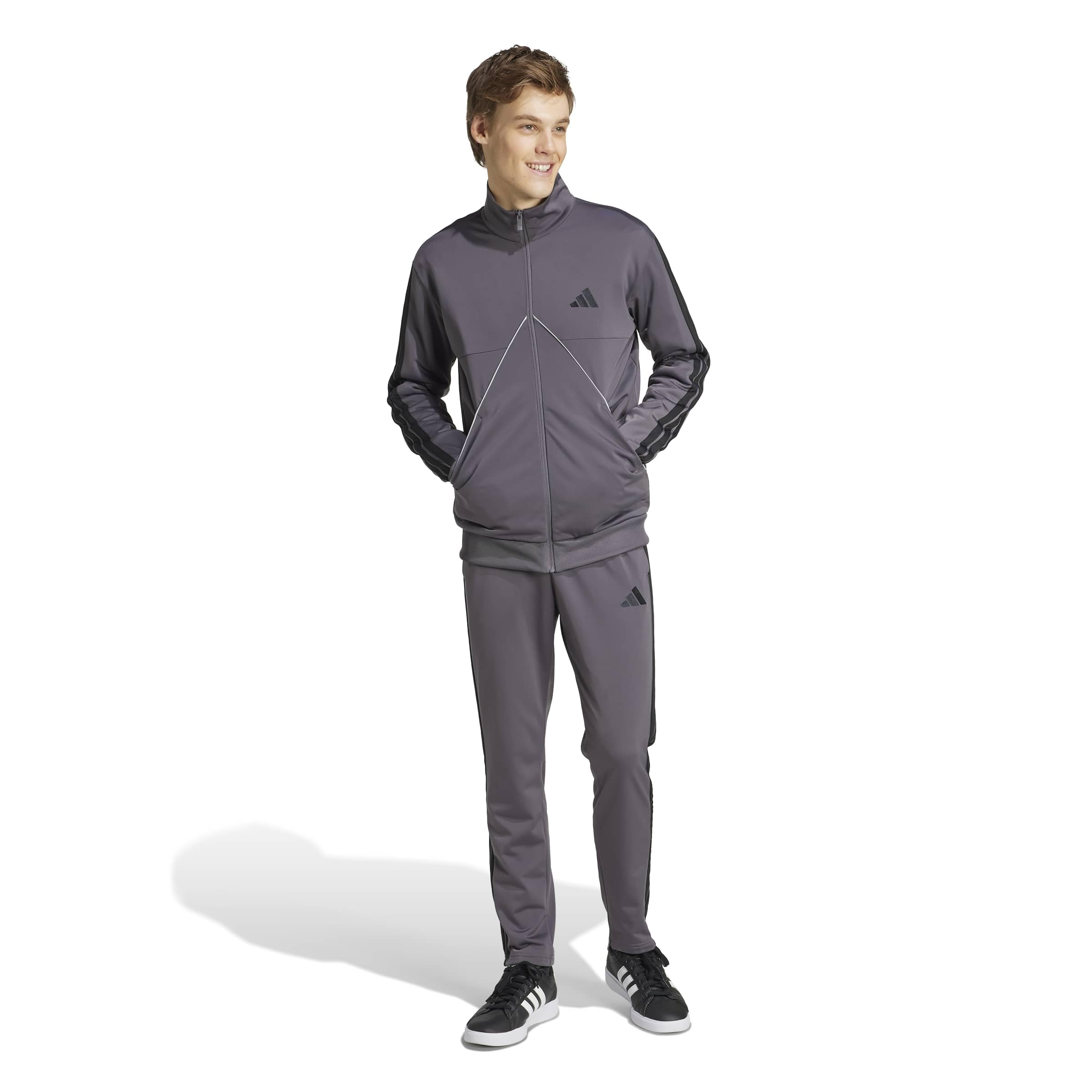 

Спортивный костюм Adidas Tiro KSG44 Graystrata Размер 4L CB_NP Мужской комплект, (JI8863),