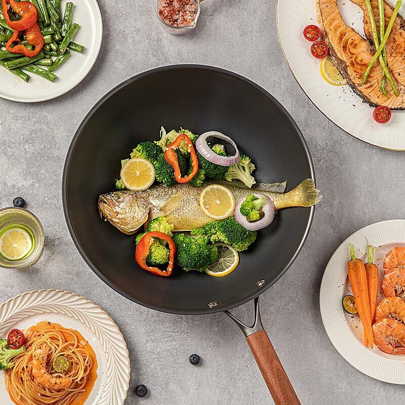 

Sanhe Nitrogen Anti-Rust 32cm Cast Iron Wok