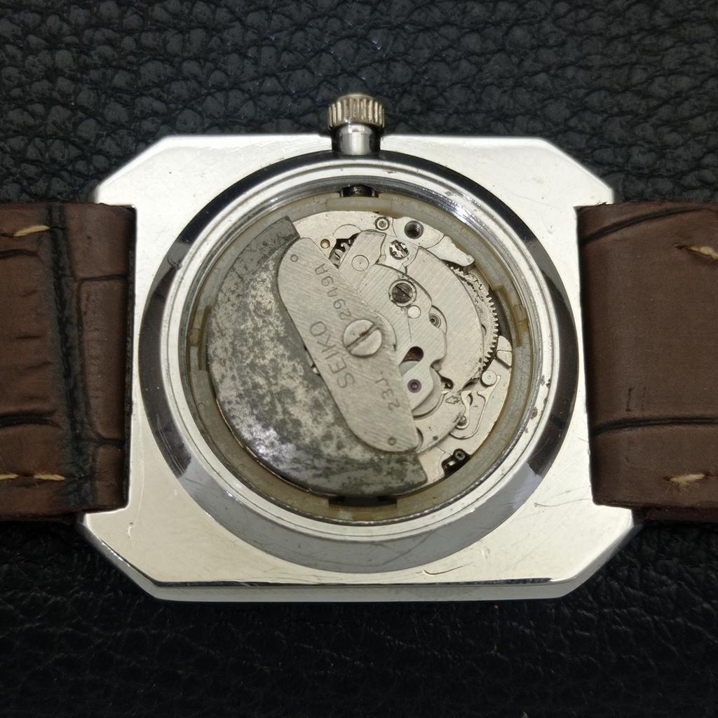 VINTAGE SEIKO 5 AUTOMATIC 2949A JAPAN BOY ORIGINAL DIAL WATCH a704293-1 R213i-a704293