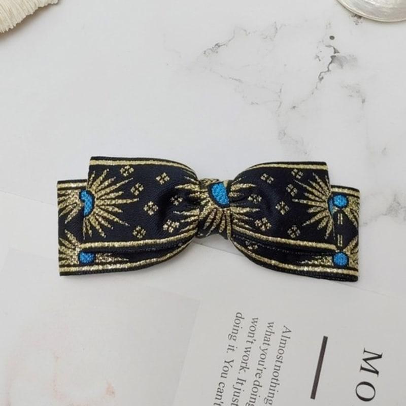 

MAIA Retro Pearl Hairpin - Gold ONE