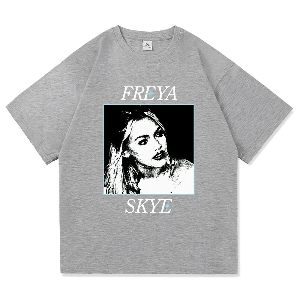 Freya Skye Vintage Halftone Porträt Grafik Unisex Schweres Übergroßes Streetwear Schwarzes T-Shirt für Musik & Popkultur-Liebhaber