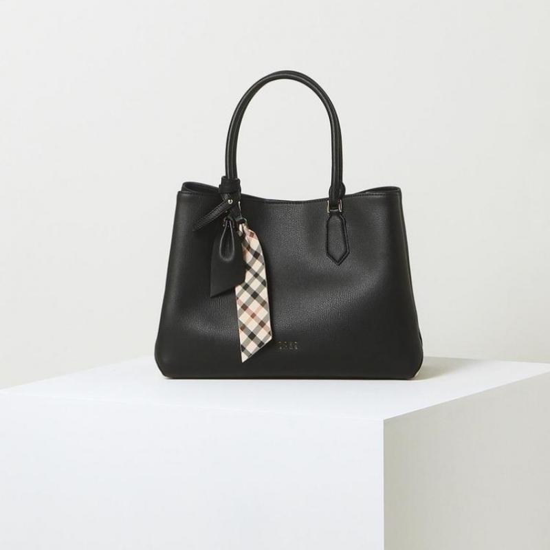 Daks Black Check Contrast Cowhide Tote Bag Dcba6e122bk