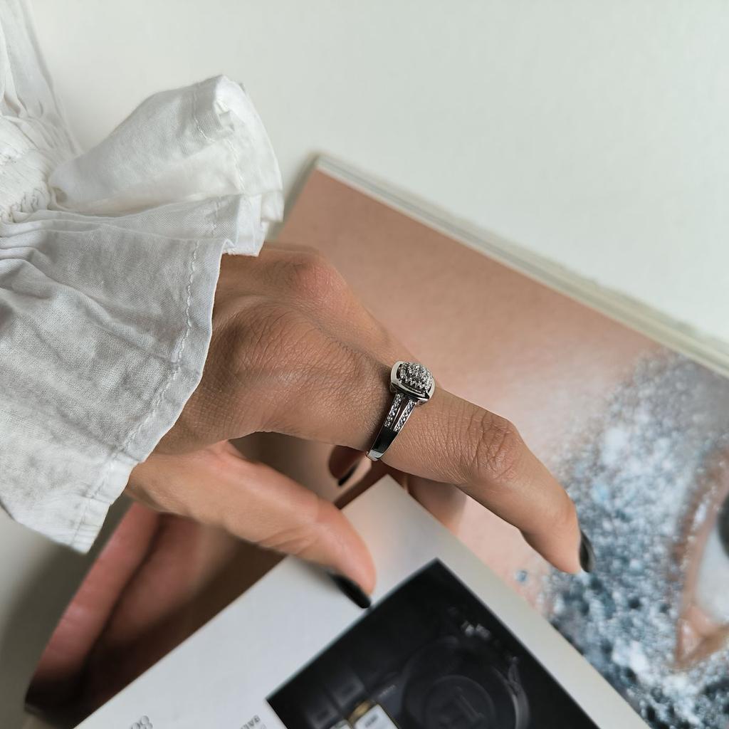 Silver Ring with Cubic Zirconia, Product Weight 3.33 G (2186625)