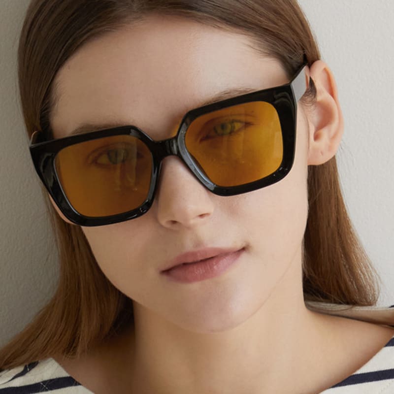 One Brilliant Miran-OB341-Black Orange