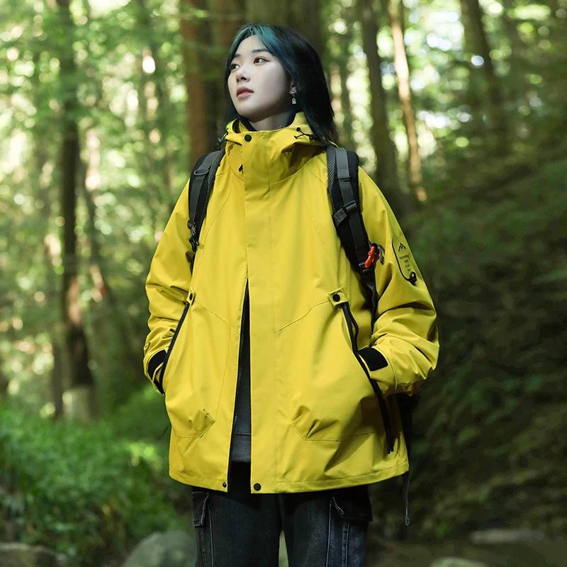 2025 Waterproof Windproof Outdoor Spring Sports Jacket for Couples