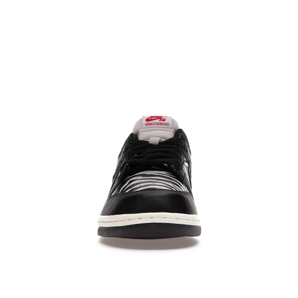 Quartersnacks X Nike Dunk Low SB Little Debbies Zebra Cakes Unisex Sneakers Black DM3510-001