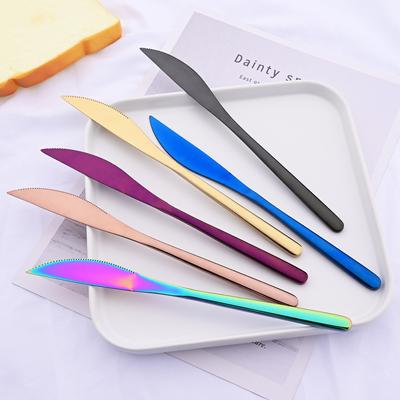 Set di 6 coltelli da bistecca arcobaleno in acciaio inossidabile, set di coltelli da tavola affilati, set di posate da ristorante, coltello da cena, set di stoviglie nere