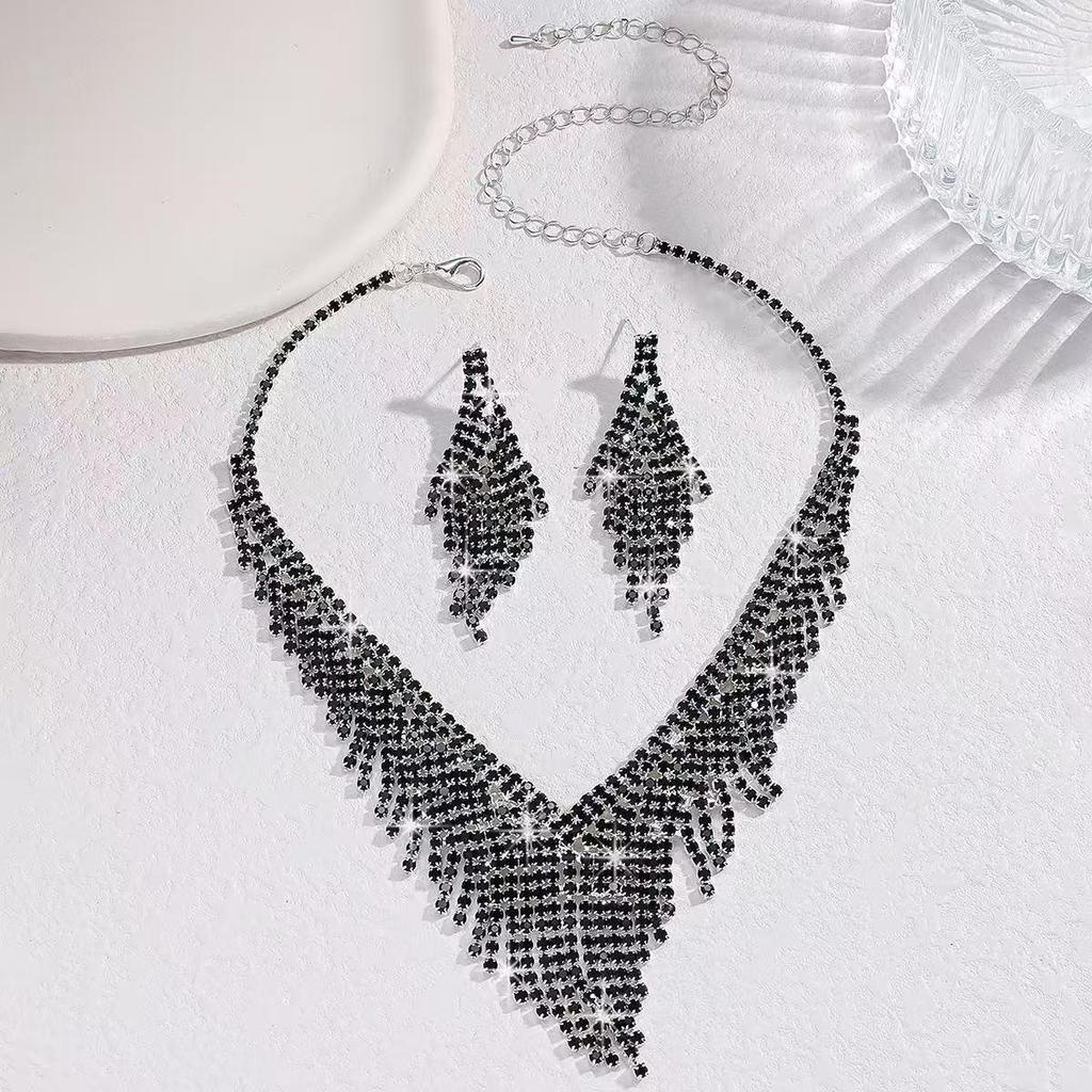 Elegantní mezikontinentální svatební souprava náhrdelníku a náušnic s kamínky