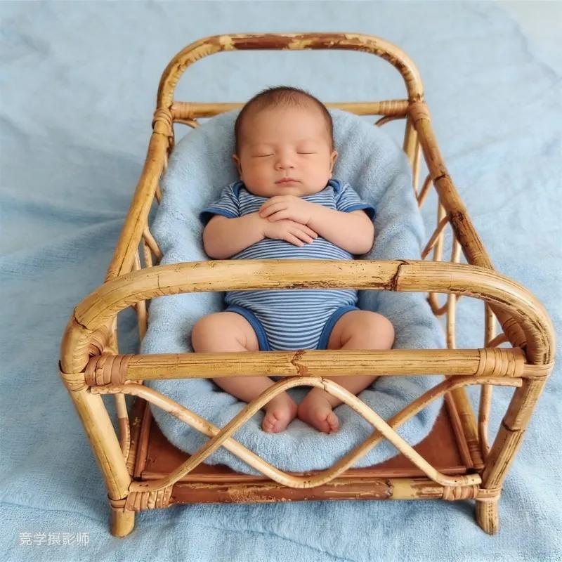 1pc Handmade Vintage Rattan Posing Bed Infant Photography Prop Studio Photo Background Accessory Baby Boy Girl Photo Shoot Tool