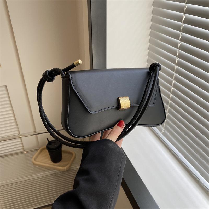 Premium Bag Women's New Baguette Bag Retro Hand-held Underarm Bag Girl Shoulder Messenger Bag