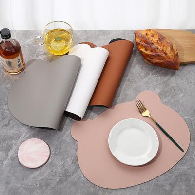 Obojstranná stolová podložka Odolná proti opotrebovaniu Vodotesná Protišmykový dizajn Tepelná izolácia Stôl