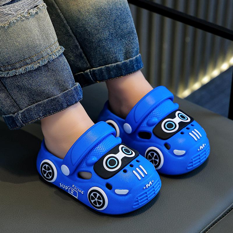 Sandalias de Verano para Niños con Dibujos Animados, Suela Suave Antideslizante - Cerradas para Interior/Exterior, Diseño de Coche