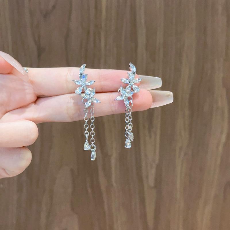 Trendy Long Tassel Chain Dangle Earrings Pendants Drop Earrings Women Party Rhinestone Geometric Leaf Hanging Earings Jewelry