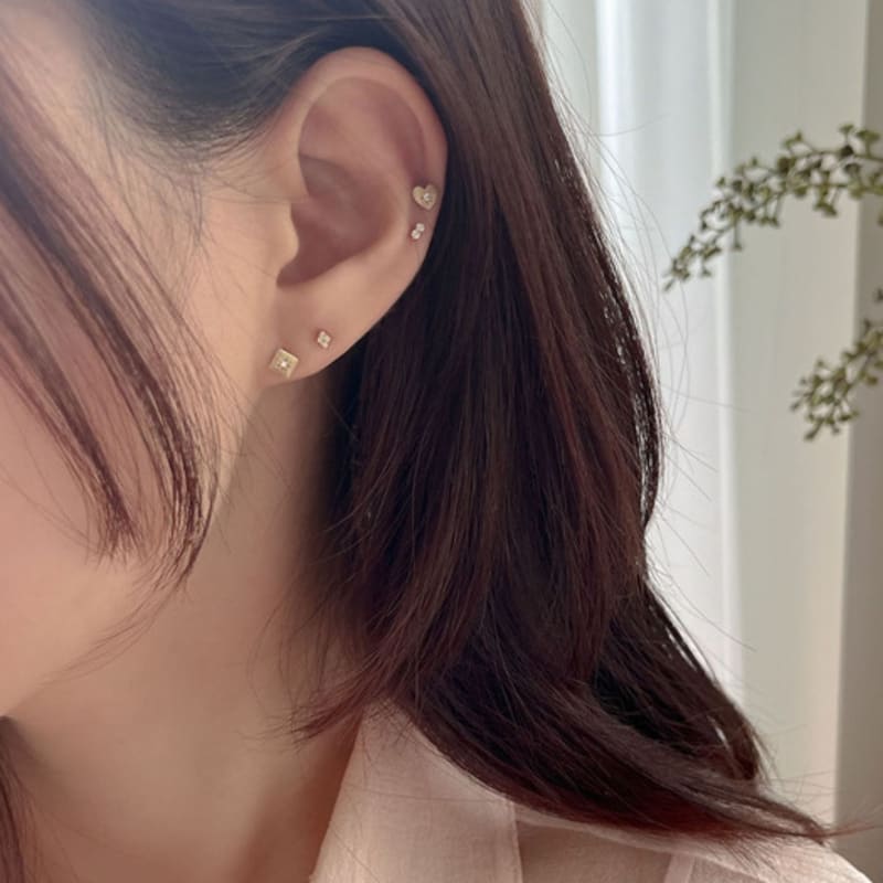 Youngglow 14k Schleif Glitzer Piercing