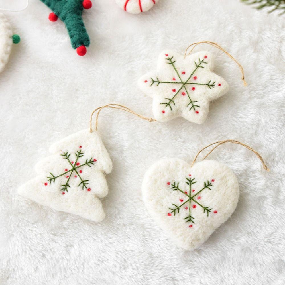 Cute Christmas Felt Snowflake Pendant Pentagon Soft Heart Snowflake Tree Ornament Exquisite Christmas Tree