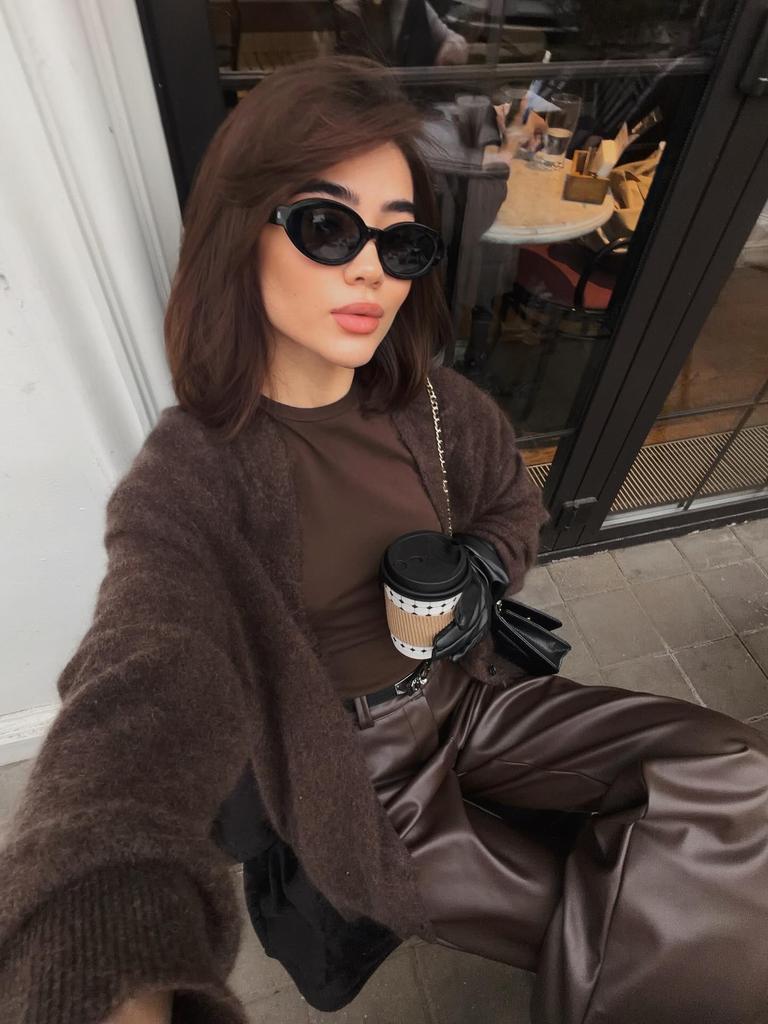 Fashion Crew Neck Cardigan Sweater Women's Loose Knit Cardigan Short Coats Button Front Autumn Winter Solid Color Jacket