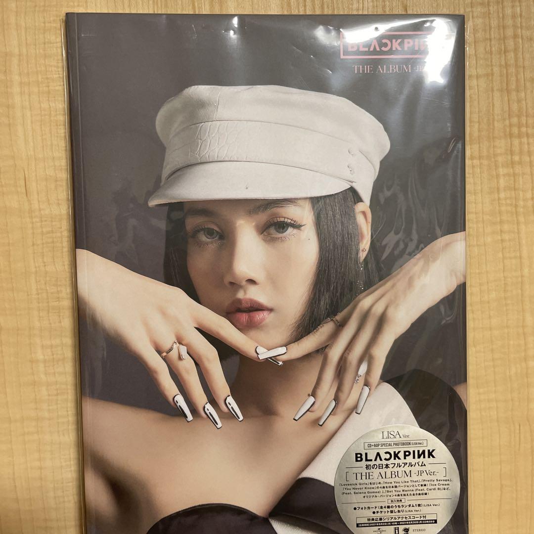 

[Б/В] Перший японський повноформатний альбом BLACKPINK версія LISA