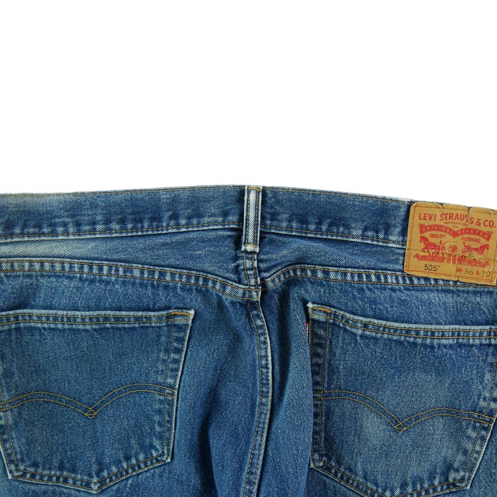 Zweites Leben - Herrenjeans Levis 505 Regular Fit - Sehr guter Zustand