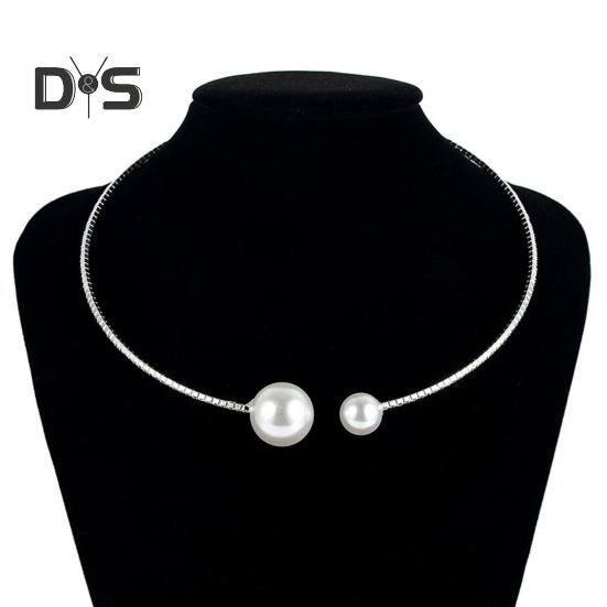 2Pcs/Set Women Elegant Jewelry Set Shiny Rhinestones Faux Pearls Adjustable Open Collar Necklace Bangle Set