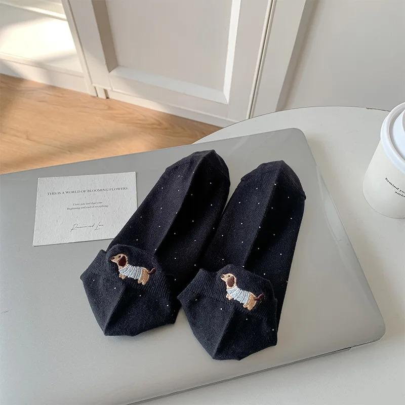 Frühling Sommer Dünne Damen Kurze Socken Polka Dots Niedliche Cartoon Wursthund Stickerei Bootssocken Reine Baumwolle Kurz Trendige Socken