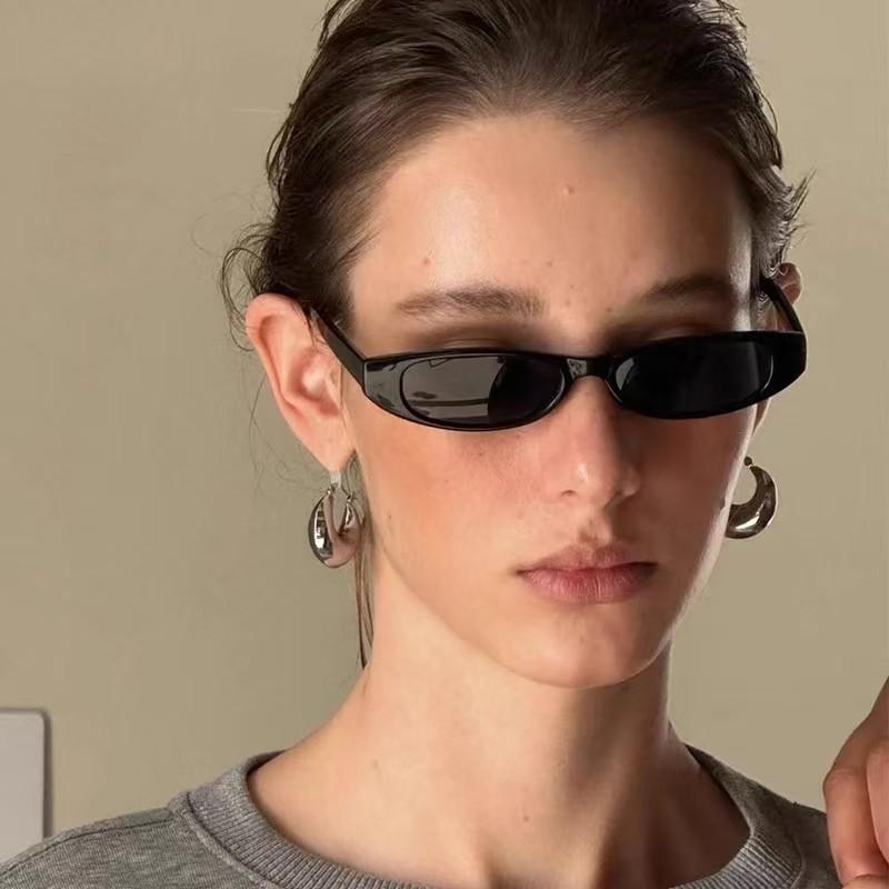 New Small Oval Sunglasses Women Men Vintage Designer Eyewear Hip Hop UV400 Sun Glasses Trendy Oculos De Sol