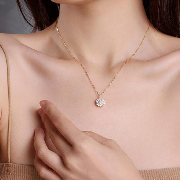 Zircon Necklace Can Be Turned Pendant Clavicle Chain Campus Style Simple Jewelry
