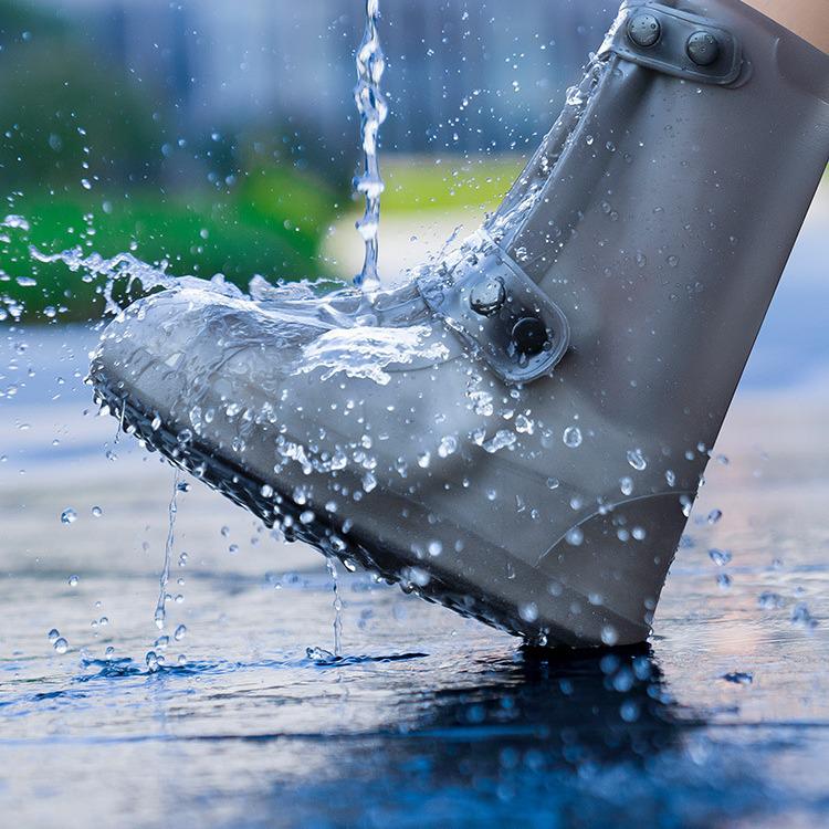 Waterproof Non-Slip Silicone Shoe Covers for Men and Women - Thickened Wear-Resistant Rain Boots