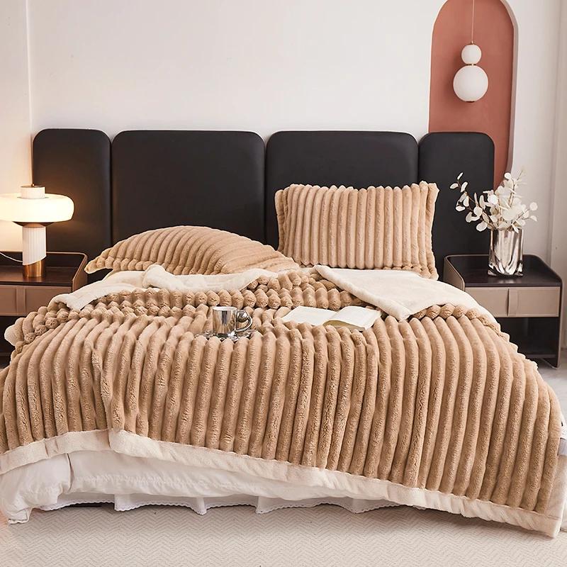 Autumn Winter Arctic Velvet Blanket Thicken Warmth Skin Friendly Bed Blankets High Quality Warm Comfortable Sofa Throw Blanket