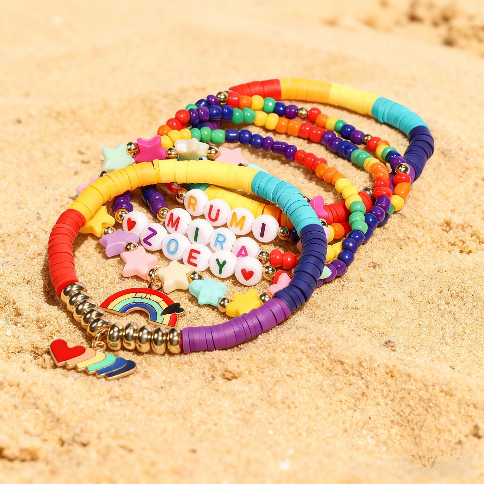 

LegacyCharm Letter Pendant Bracelet, Multi-Layer Elastic Chain Support Jewelry (6-Piece Set) One Size червоний