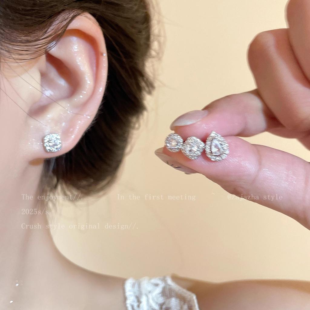 Six-piece set of micro-inlaid zircon water drop earrings for women's niche design, high-end earrings, temperament, fashionable and versatile earrings.