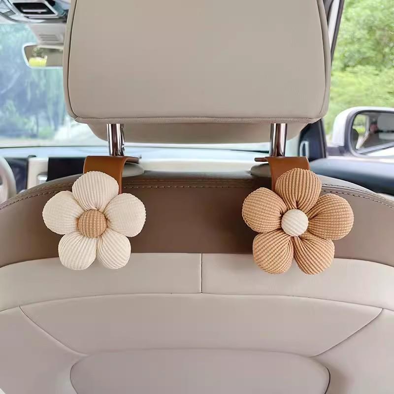 1/2/4PCS Multifunctional Flower Car Hooks Cute Flower Cute Car Seat Backrest Creative Storage Hooks Car Decorations