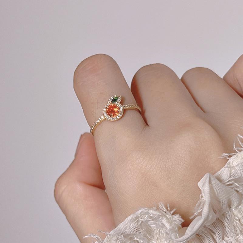 Elegant Copper Geometric Orange Ring For Women Chic Adjustable Fashion Accessory 2024