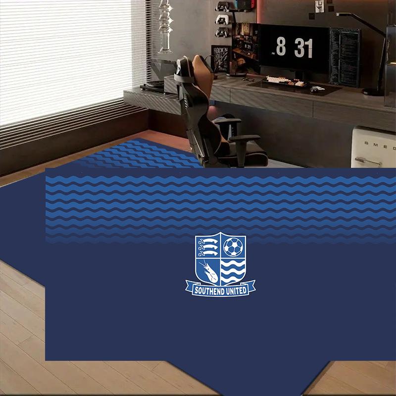 1PC Southend Crest Design Floor Mat for Living Room, Game Rooms, Office, Bedroom, Office Floor Mat Playful Design, Christmas fan gifts