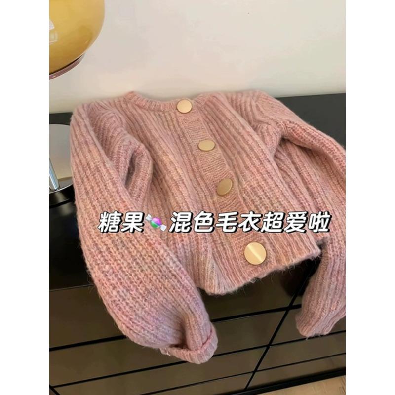 Autumn New Beige Retro Loose Sweater Jacket Lazy Style High Sense Women Thickened Knitted Cardigan Top Women