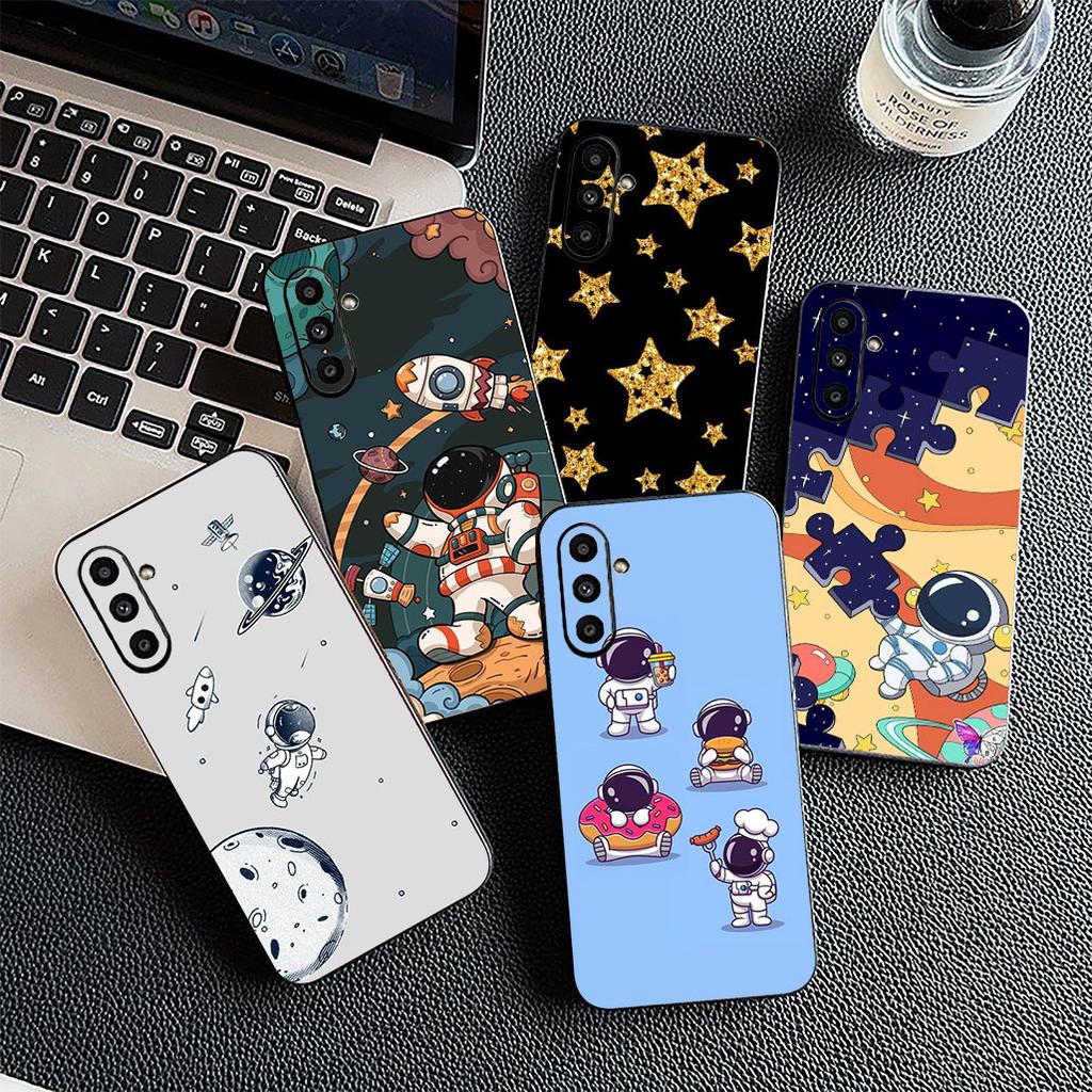 for Xiaomi Poco C75 C65 C71 C61 X7 X6 X5 M7 F7 Ultra F6 Pro PocoX7 Phone Case Starry Night Moon Astronaut Stars Protective Cover