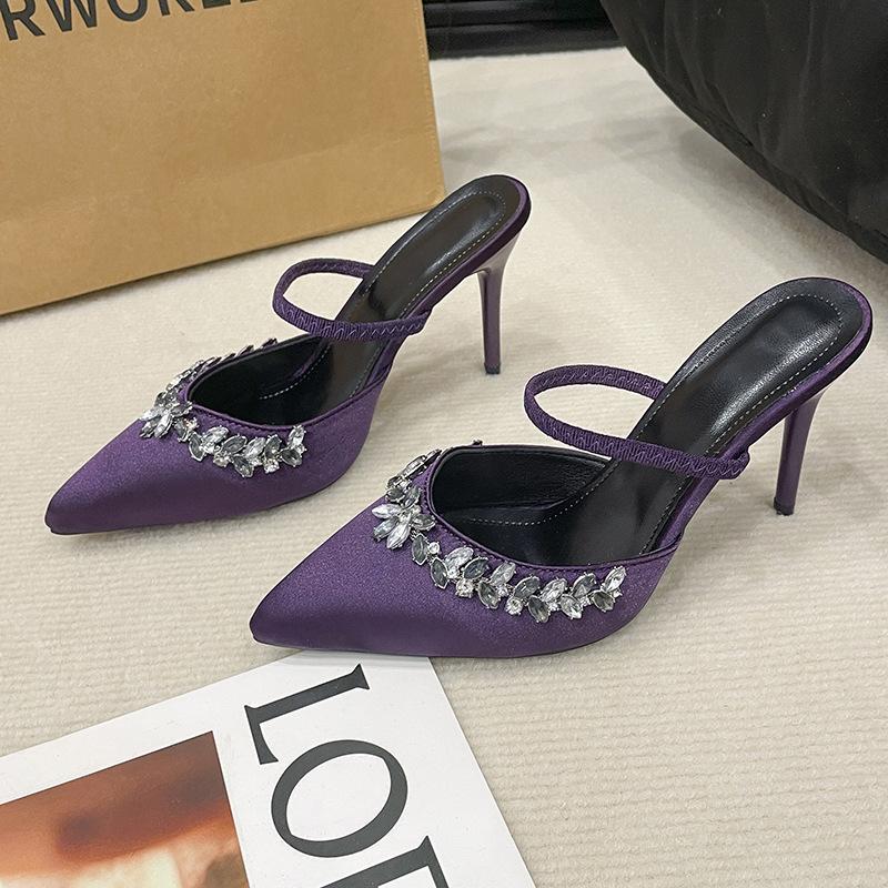 Baotou high-heeled cool slippers for women's outer wear 2025 foreign trade new pointed rhinestone thin heel with thin heel cool slippers