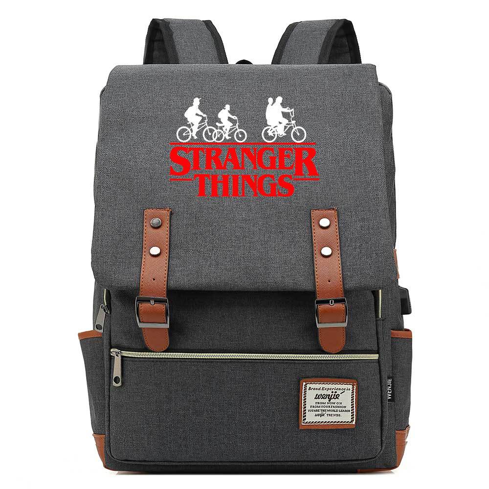 Stranger Things Studenten-USB-Rucksack